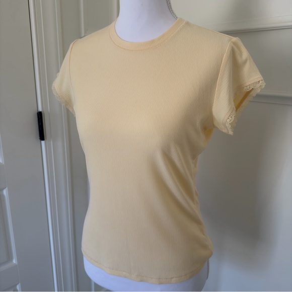 NWT! Skims Soft Lounge Lace T-Shirt in Butter - Picture 2 of 8